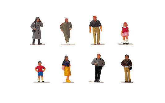 Hornby R7116 SkaleScenics Town People