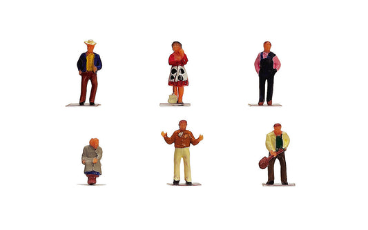 Hornby R7118 SkaleScenics Farm People